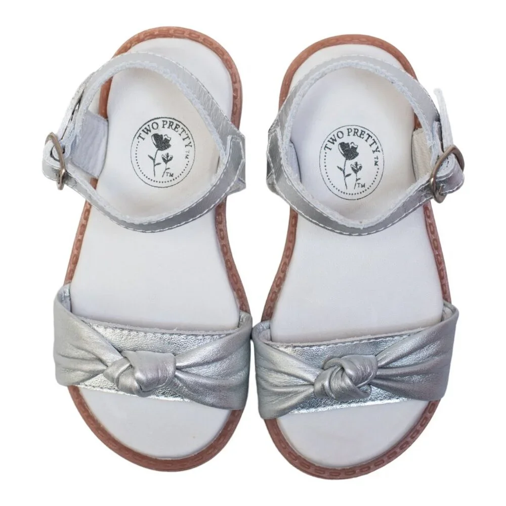 Handcrafted Two Pretty Silver Metallic Knot Sandals